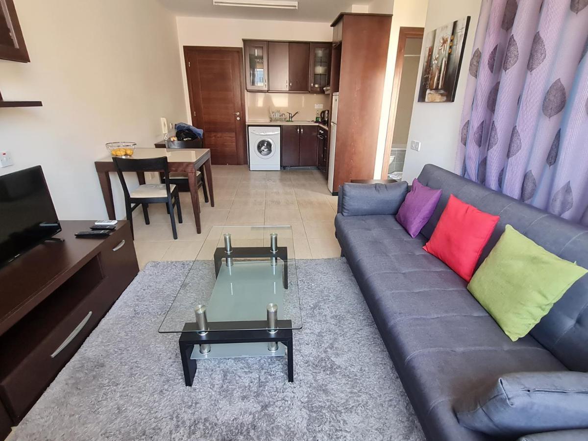 Danaos 2 Complex Apartment - By Imh Travel & Tours Pafos Dış mekan fotoğraf