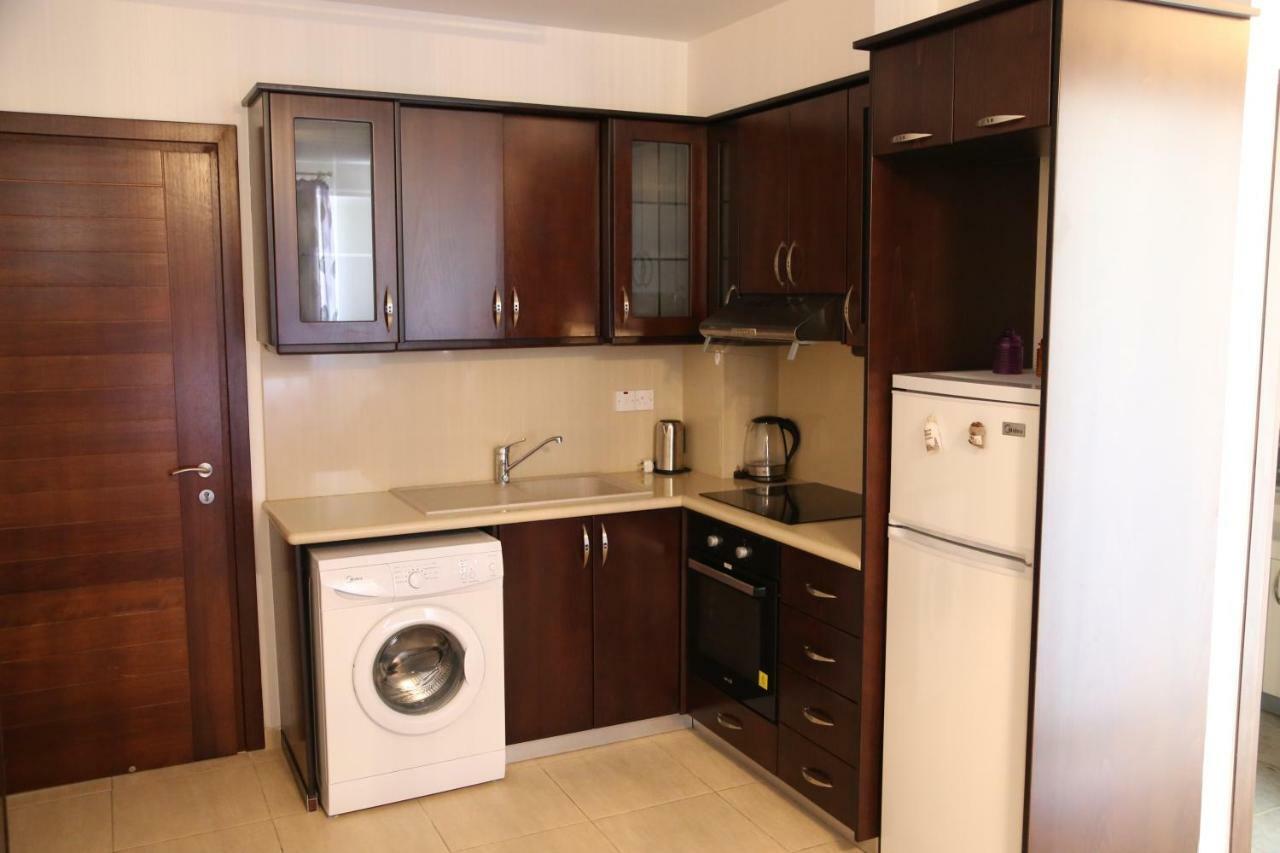 Danaos 2 Complex Apartment - By Imh Travel & Tours Pafos Dış mekan fotoğraf